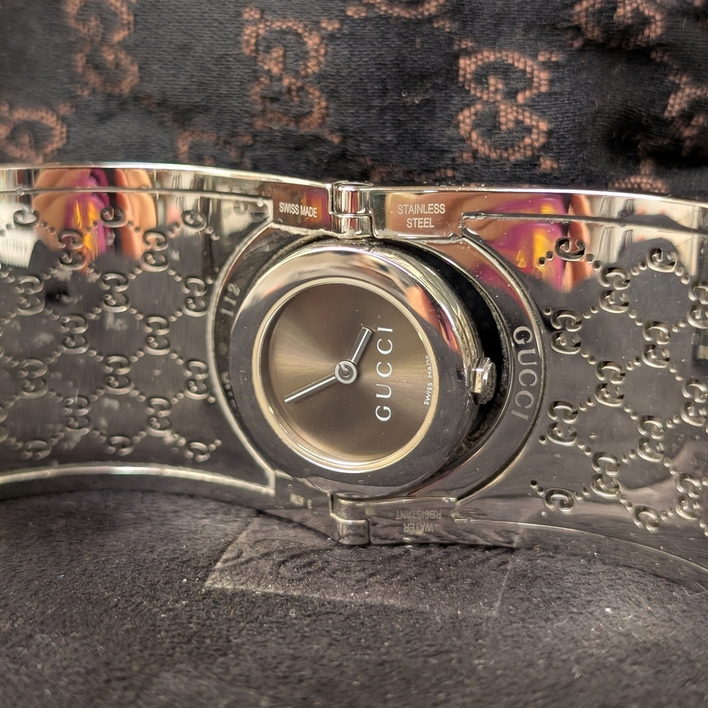 Gucci Silver Wearable Electronics - image 8